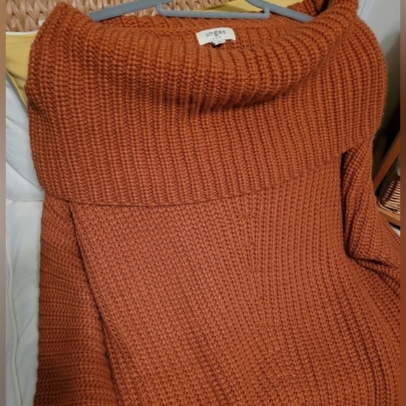 Umgee Sweaters - Umgee Oversized Cowlneck Sweater